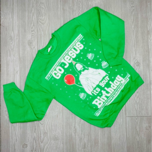 Gildan green funny religious “ go Jesus it’s your birthday “ long sleeve sweater - Picture 3 of 7